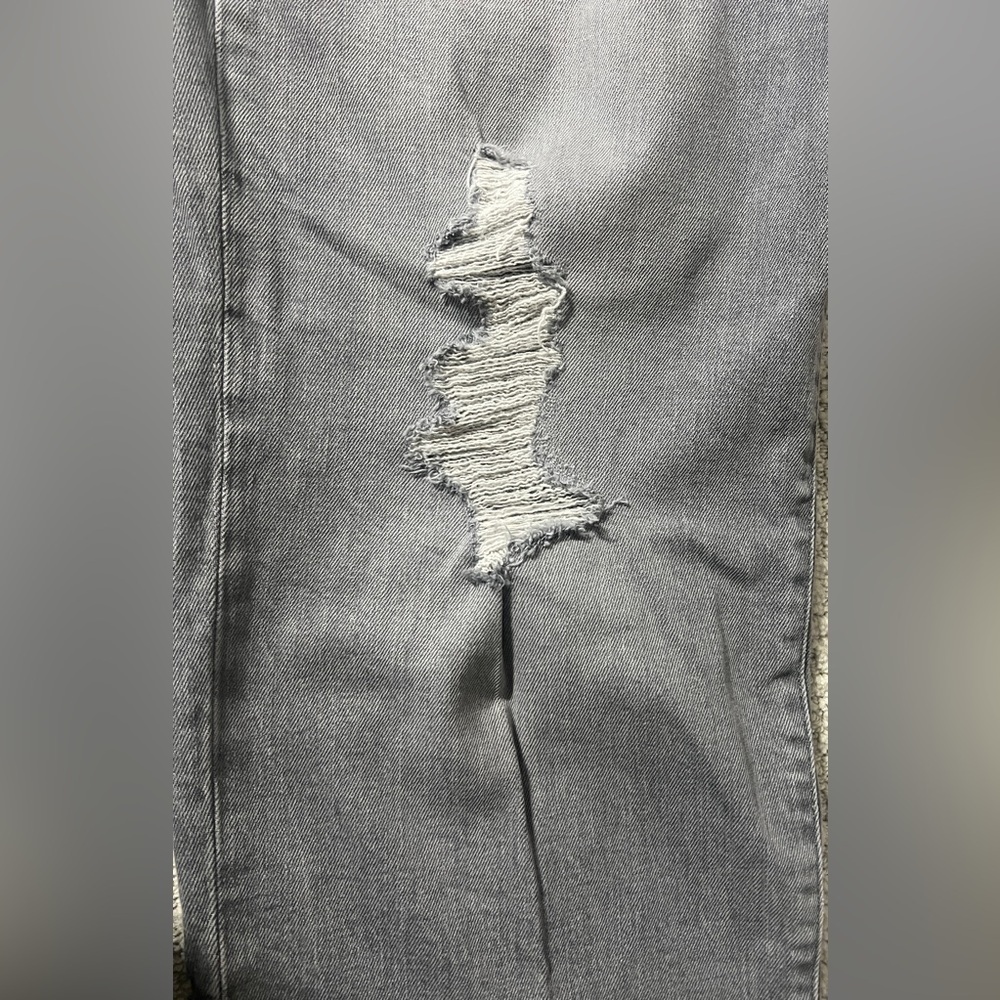 Old Navy Gray High Rise Distressed O.G. Loose Jeans - Picture 9 of 10